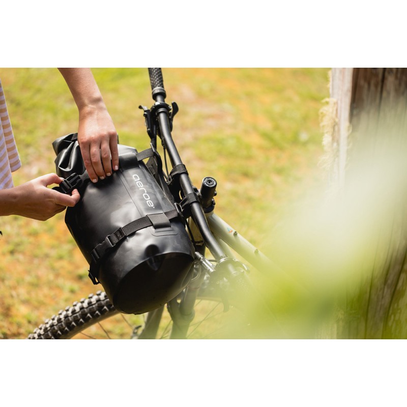 PORTE-BAGAGES AU GUIDON AEROE - SPIDER